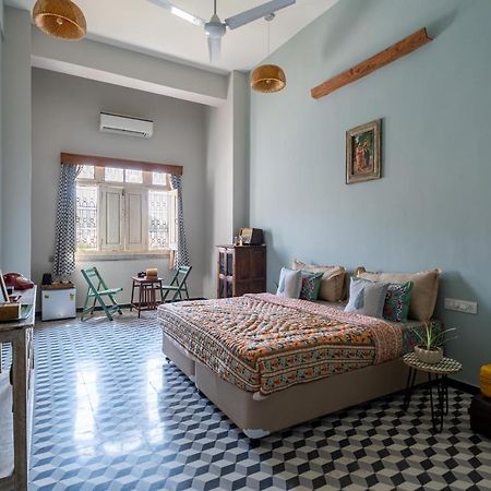 Kol Pol Mohalla Boutique Stay Удайпур Экстерьер фото