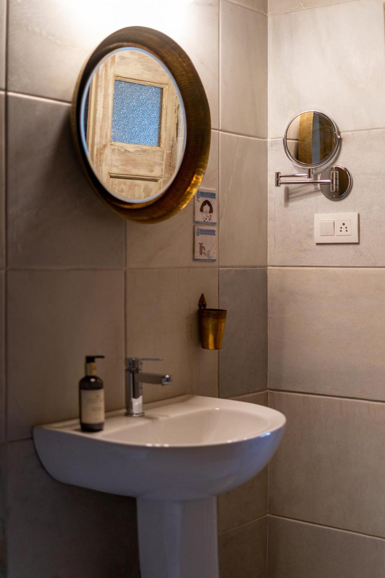Kol Pol Mohalla Boutique Stay Удайпур Номер фото